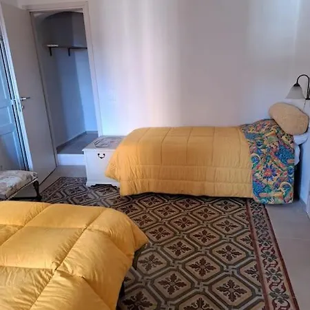 Casa Degli Alberi