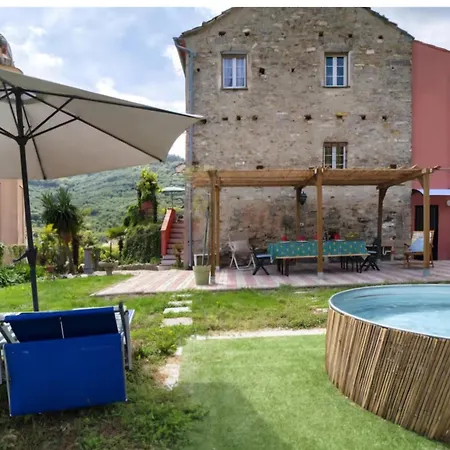 Casa Degli Alberi Feriehus